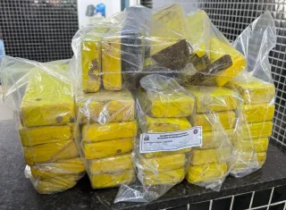 PM apreende mais de 24 kg de maconha durante ação em Itamaraju