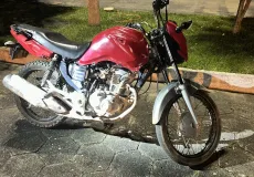 PM apreende motocicleta com sinais de adulteração em fazenda no interior de Vereda
