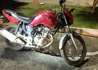 PM apreende motocicleta com sinais de adulteração em fazenda no interior de Vereda