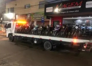 PM apreende motos em ação contra desordem no trânsito de Teixeira de Freitas