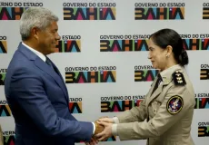 PM da Bahia entra para a história com a primeira mulher coronel em 200 anos. Jerônimo Rodrigues promoveu mais 130 oficiais