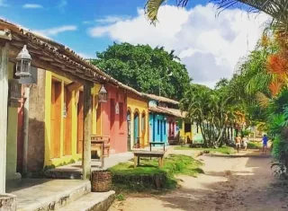 PM da Bahia nega existência de “toque de recolher” em Caraíva