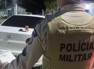PM flagra e prende motorista por embriaguez ao volante em Vereda