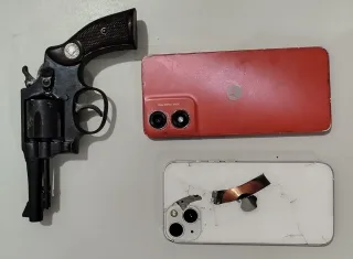 PM intercepta dupla com revólver e plano para roubo de motocicleta em Posto da Mata