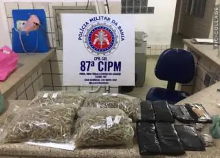 PM prende dois indivíduos no Tancredo Neves com maconha, crack e 4 mil pinos para embalar droga