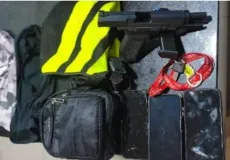 PM prende dupla com arma de fogo e moto adulterada em Eunápolis