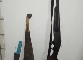 PM prende em ibirapua homem que estava ameaçando moradores com espingarda e facão