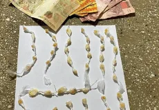 PM prende homem com pedras de crack em Teixeira de Freitas