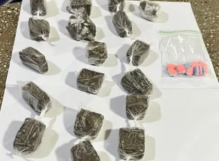 PM prende homem em Teixeira de Freitas com maconha e comprimidos de êxtase