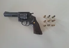 PM prende homem por posse ilegal de arma de fogo em Nova Viçosa