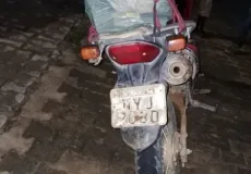 PM prende homem que conduzia motocicleta com suspeita de adulteração em Teixeira de Freitas
