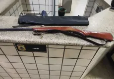 PM prende idoso por suspeita de estupro de vulnerável e posse ilegal de arma de fogo no distrito de Santo Antônio