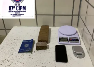 PM prende suspeito com quase meio quilo de maconha em Teixeira de Freitas