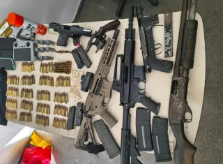 PM realiza apreensão de armas de guerra na zona rural de Itabuna