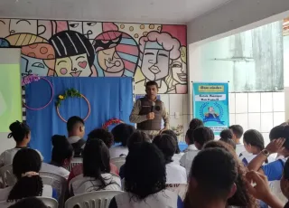 PM realiza palestra em escola de Duque de Caxias sobre prevenção ao uso de drogas*