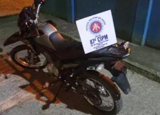 PM recupera duas motos roubadas em Teixeira de Freitas, uma foi usada numa tentativa de homicídio no São Lourenço