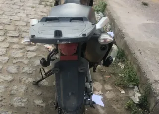 PM recupera moto roubada em Teixeira de Freitas