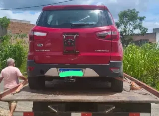 PMBA recupera veículo com restrição de furto/roubo na cidade de Eunápolis
