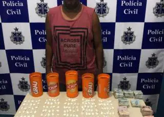 Polícia apreende mais de R$ 7,5 mil em casa de traficante