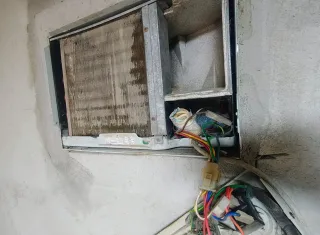 Polícia Civil apreende R$ 1.800 em cédulas falsas escondidas dentro de ar-condicionado na Bahia