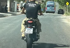 Polícia Civil apura furto de motocicleta após negociação fraudulenta e localiza veículo em revenda de Eunápolis