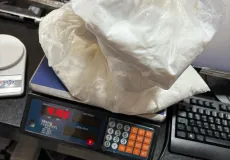 Polícia Civil descobre laboratório de drogas e apreende mais de 4 kg de cocaína em Eunápolis