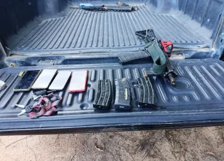 Polícia Civil enfrenta criminosos fortemente armados em Eunápolis; dois morrem em confronto
