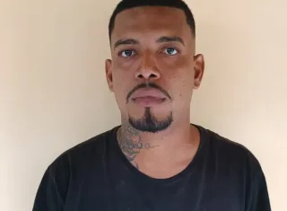 Homem é preso em Caravelas acusado de agredir adolescente grávida que perdeu o bebê