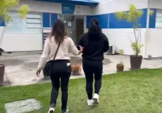 Polícia Civil prende em Porto Seguro mulher acusada de agredir os próprios filhos 