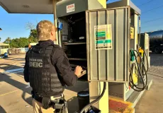 Polícia Civil prende sete pessoas e desarticula esquema bilionário de adulteração de combustíveis na Bahia