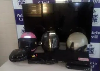 Polícia Civil recupera eletrônicos furtados de casa no distrito de Prado