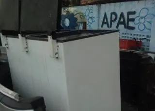 Polícia Civil recupera freezer que havia sido furtado da APAE do Prado