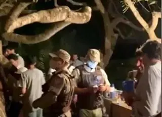 Polícia encerra evento com quase mil pessoas na casa de Elba Ramalho em Trancoso