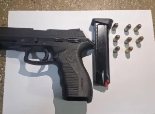 Polícia Militar apreende drogas, armas e prende suspeitos em Teixeira de Freitas