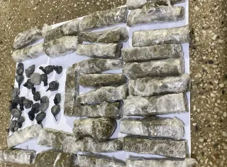 Polícia Militar apreende maconha e cocaína em Teixeira de Freitas