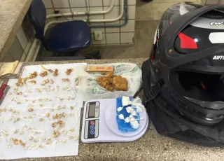 Polícia Militar apreende menor com drogas em Teixeira de Freitas