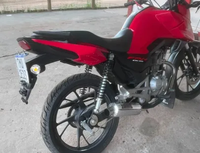 Polícia Militar apreende motocicleta por infrações de trânsito em Teixeira de Freitas