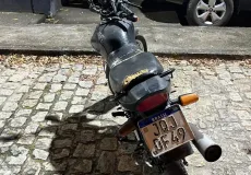 Polícia Militar recupera motocicleta com restrição de furto/roubo em Teixeira de Freitas