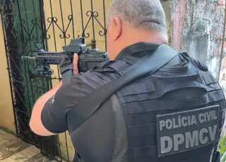 Polícia prende 121 homens por violência doméstica na Bahia em outubro