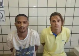 Polícia prende traficantes com drogas em Itabatã