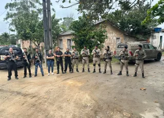 Polícia realiza operação em busca de corpos de vítimas desaparecidas em Porto Seguro