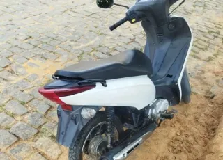 Policiais do PETO apreendem motocicleta roubada durante patrulha no interior de Vereda