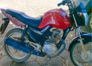Policiais Militares recuperam moto com restrição de roubo em Medeiros Neto