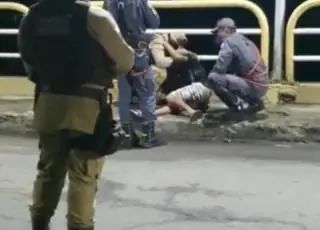 Policiais militares impedem suicídio de jovem em Itabuna