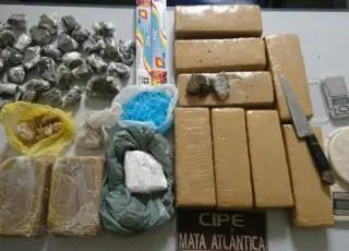 Ponto de distribuição de drogas é desmontado em Itamaraju