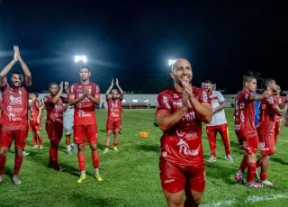 Porto "vira" nos acréscimos e avança na Copa do Brasil