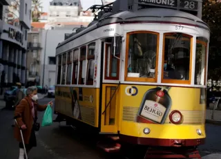 Portugal facilita visto para estrangeiros que buscam emprego no país