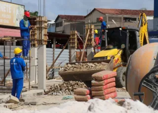 Praça da Bíblia: Prefeitura de Teixeira de Freitas avança com obras na Rua Gourmet; confira