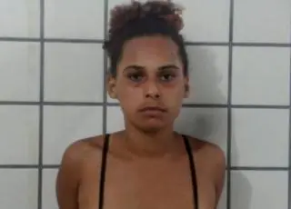 Prado - Acusada de tráfico é presa com drogas no bairro São Sebastião