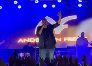 Prado celebra noite inesquecível de fé e louvor com show de Anderson Freire no Conecta Prado